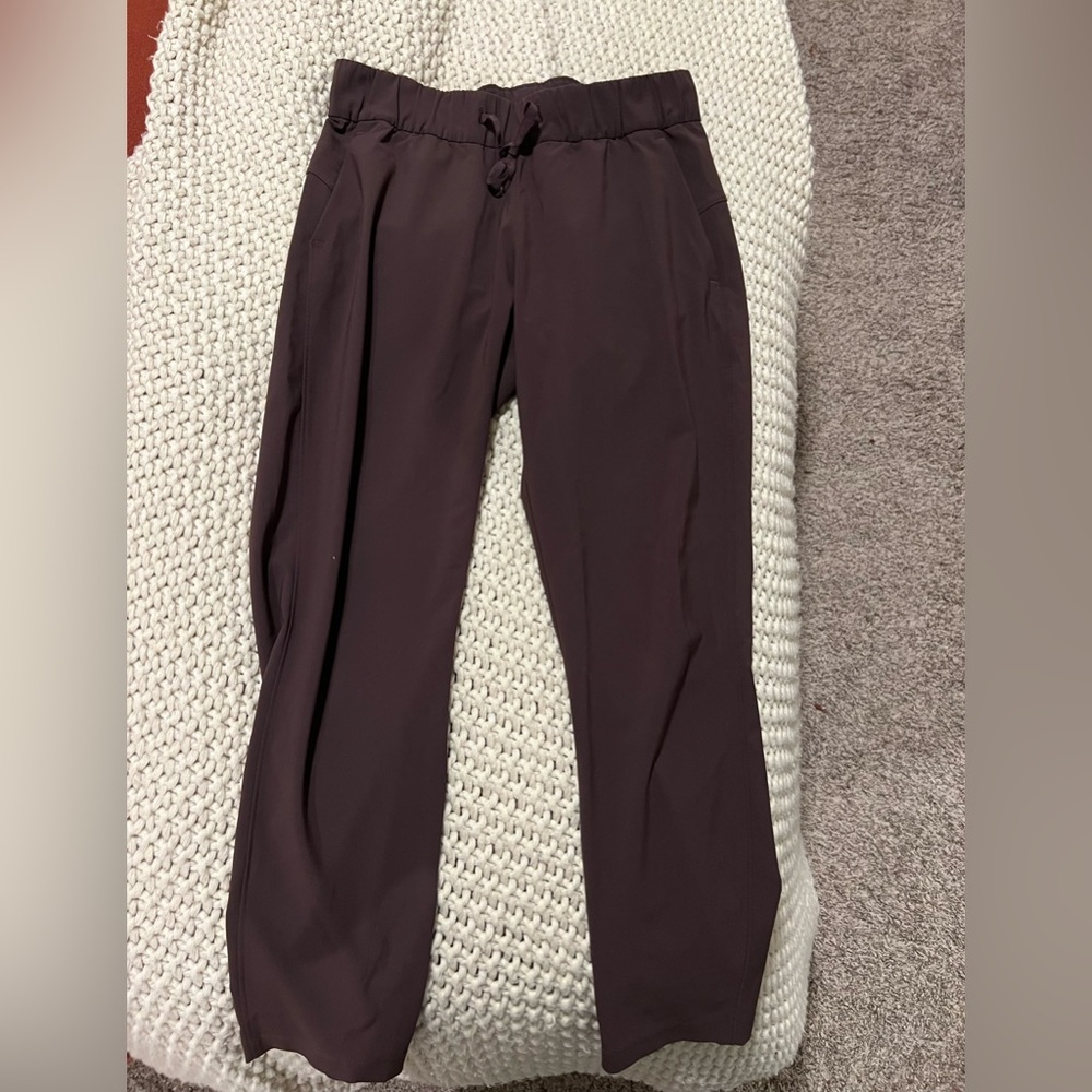 Lululemon On the Fly Woven Joggers